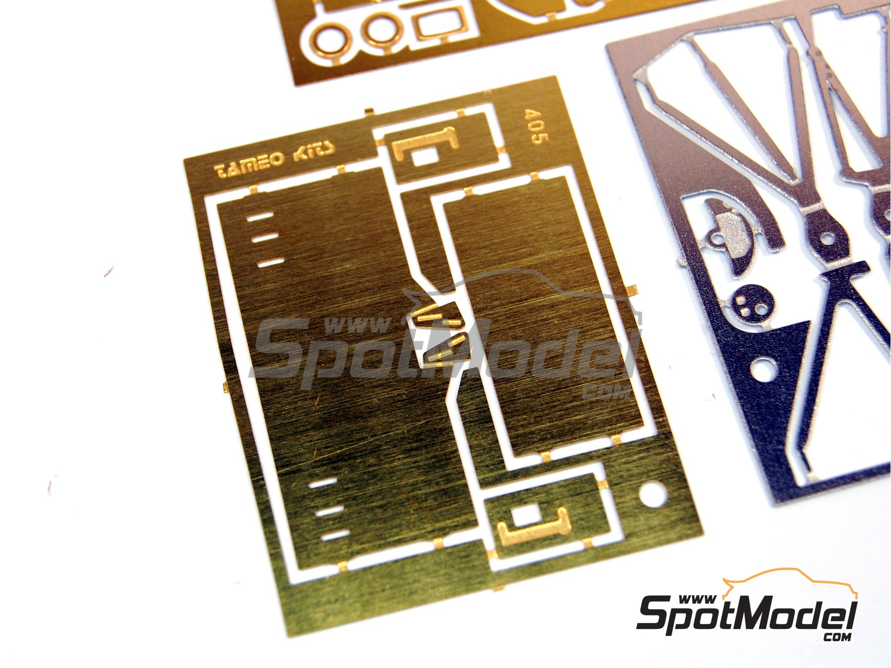 Tameo Kits TMK193: Car scale model kit 1/43 scale - Ferrari